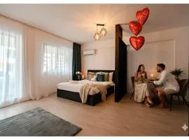 The Essence by Blvd 8B7 - Premium Studio with Parking