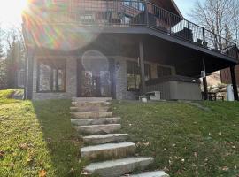 Lakefront - Spa - Pool table - Mistral 154, hotel en Sainte-Marguerite