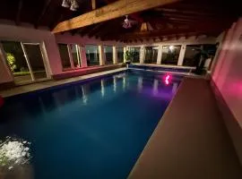 Heated Indoor Pool - Maison au Bord du Lac