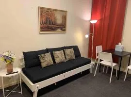 Chadstone Holiday W6 Villa