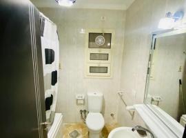 شقه المتحف, hotel a Ghaţāţī