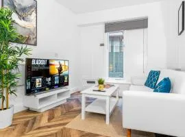Stylish Apartment - Smart TV & Netflix - Wolverhampton Centre 12CH