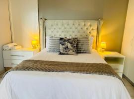 Richards Bay Serenity Retreat Apartments, hotel in Richardsbaai
