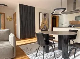 "FOUR" - Premium Apartments Seekirchen, Stilvolle 3-Zimmer Wohnung mit Balkon