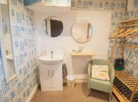 Pebbles Apartment By Air Premier, hotel i Seaford