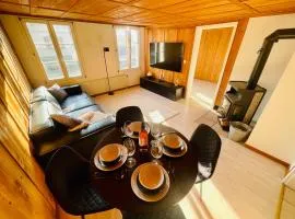 -TheUrbanist- Cozy Free Parking Fast WiFi