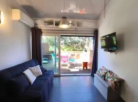 Bright apartment with terrace near the beach