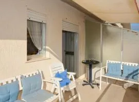 Lovely Apartment In Kaukana With Wifi