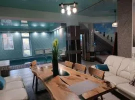 Дом у моря с бассейном и сауной