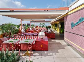 Moxy Barcelona, hotel em Barcelona