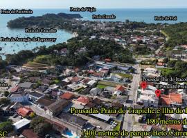 Pousada Ilha do Itacolomi Com Piscina Proximo do Beto Carrero, hotel in Penha