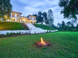 SaffronStays Casa Portico