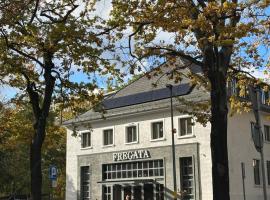 Fregata Kołobrzeg, hotel in Kołobrzeg