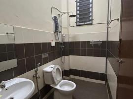 Homestay Teratak Mansha Balok Perdana, Kuantan, Pahang, hotel v destinaci Kampung Saberang Balok