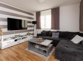 Shiny, hotel v destinaci Bele Vode