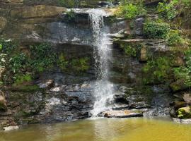 Pousada Shangri-lá, hotel en Cunha