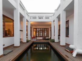 Axminster House, hotel in Muizenberg