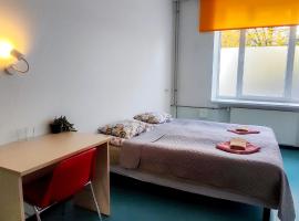 Tallinn Airport Stay, hotel i Tallinn