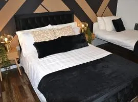 Brand New 1 Bed Apartment - 3 Guests