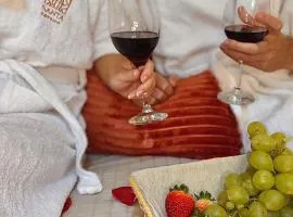 Loft p/ casal hidro, café, a/c e vista