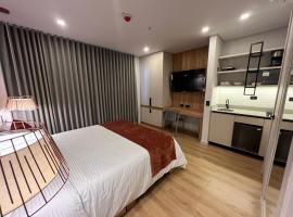 Hotel Ryo 74B Suites, hotel i Medellín