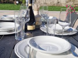 Casa Hanna Garden – hotel w mieście Verbania