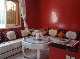 Appartement Design Prés du Stade My Abdellah, hotel in Temara