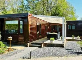 Rustiek bos chalet Sven