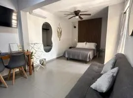 Peach35Up Centrico studio super ubicado y tranquilo, cerca de las principales atracciones en el centro de Cancun