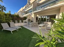 Luxury 2 bed apartment in Las Colinas