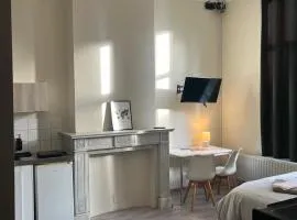 European District Hostel