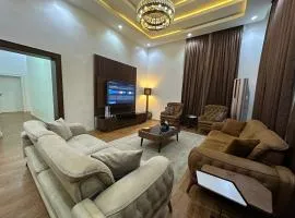 Luxury 3-Bedroom Smart Home with Pool & Gym