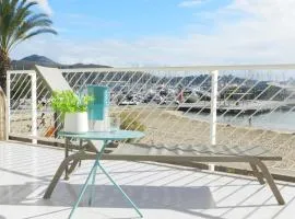 Harmony Seafront 365 by Can Ventet