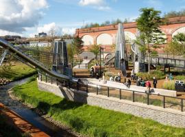 3BR House By MyStayUK Short Lets & Serviced Accommodation Manchester With Free Wifi & Free Parking，位于曼彻斯特的乡村别墅