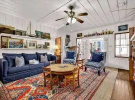 Ebbtide by Tybee Cottages