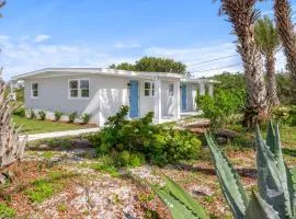 Duplex-Both Units Bungalow A&B Matanzas Launch