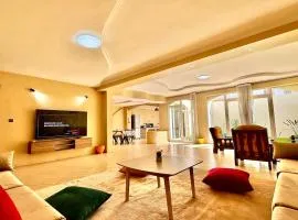 Luxury apartment with garden view