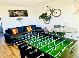 MOLA Apartments - Panoramablick, Balkon, 5 Pers, Bahnhofsnähe, Parkplatz