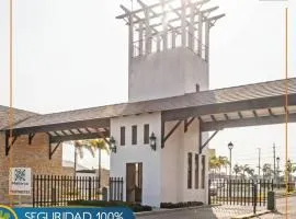 Stylish Home via a Samborondon