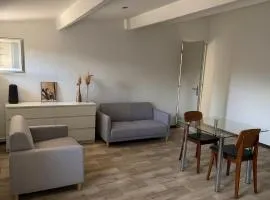 Maisonnette rénovée en campagne