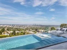 Hollywood Hills Glass Cabin-Skyline view -Floor to Ceiling Windows