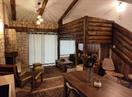 &Lambda;&alpha;&gamma;&omicron;&upsilon;&delta;ό&sigma;&pi;&iota;&tau;&omicron; &ndash; domek wiejski 