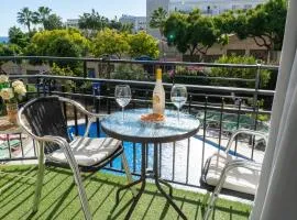 Studio With Views Next To Puerto Marina THE GREEN DOOR