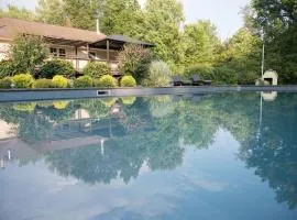 Private 5-Acre Retreat In-Ground Pool Hot Tub