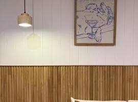 Waters Edge - Dunbar Court - Central Location