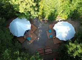 Spacious Dual Bell Tent Glamping Retreat with Forest Deck near Carson, Washington