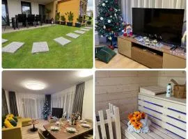 Karolina - Winter Holidays