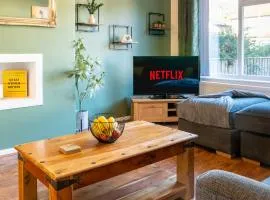 Headingley Home Next to Stadiums with Off Street Parking and Excellent Transport Links