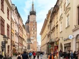 500 Year House - Kraków Old Town - Historic Apartments by Staymoovers