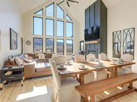 3 Mi to Holiday Valley Mtn-View Home with Patio, Hotel in Great Valley